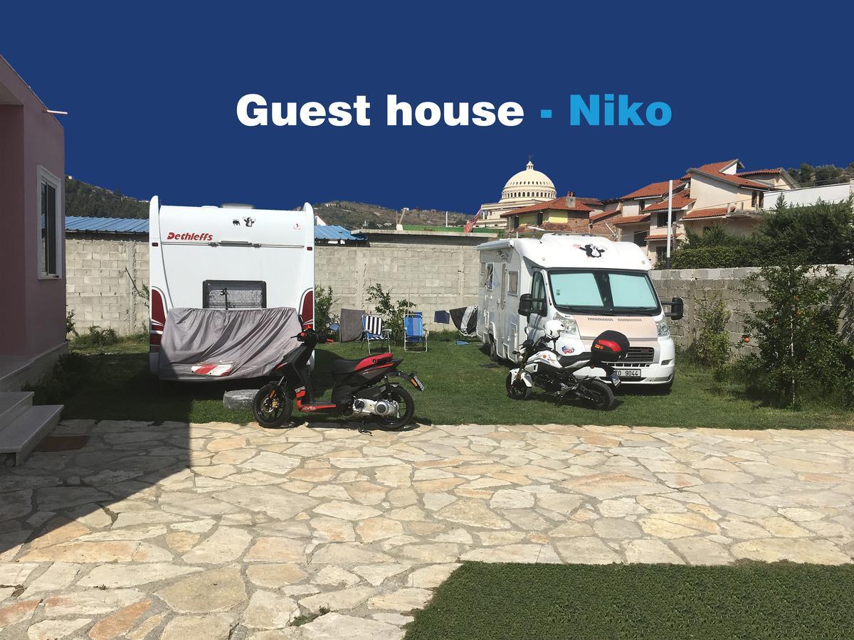 Guesthouse Niko Berat Exterior foto